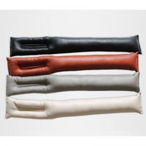 Miếng lót khe hở cạnh ghế trên xe hơi