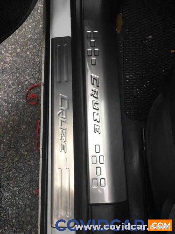 Ốp bậc cửa trong ngoài Chevrolet Cruze