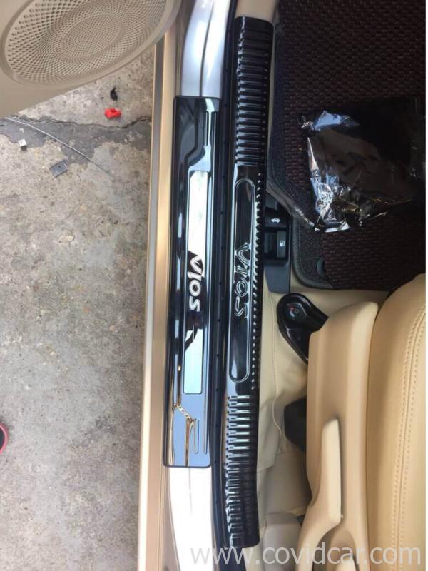 Ốp bậc cửa trong ngoài Titan Toyota Vios Ốp bậc cửa trong ngoài Titan Toyota Vios