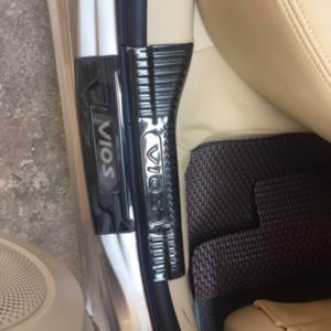 Ốp bậc cửa trong ngoài Titan Toyota Vios