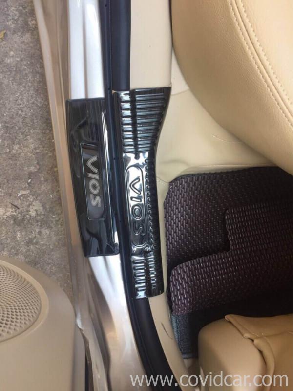 Ốp bậc cửa trong ngoài Titan Toyota Vios Ốp bậc cửa trong ngoài Titan Toyota Vios