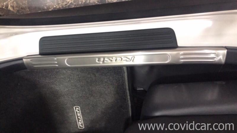 Ốp bậc cửa trong ngoài Toyota Rush Ốp bậc cửa trong ngoài Toyota Rush