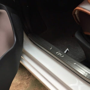 Ốp bậc trong ngoài Hyundai I10
