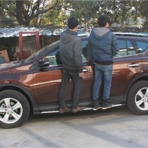 Bậc lên xuống Toyota RAV4 1 Bậc lên xuống Toyota RAV4