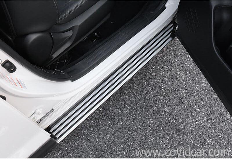 Bậc lên xuống xe Subaru Forester Bậc lên xuống xe Subaru Forester