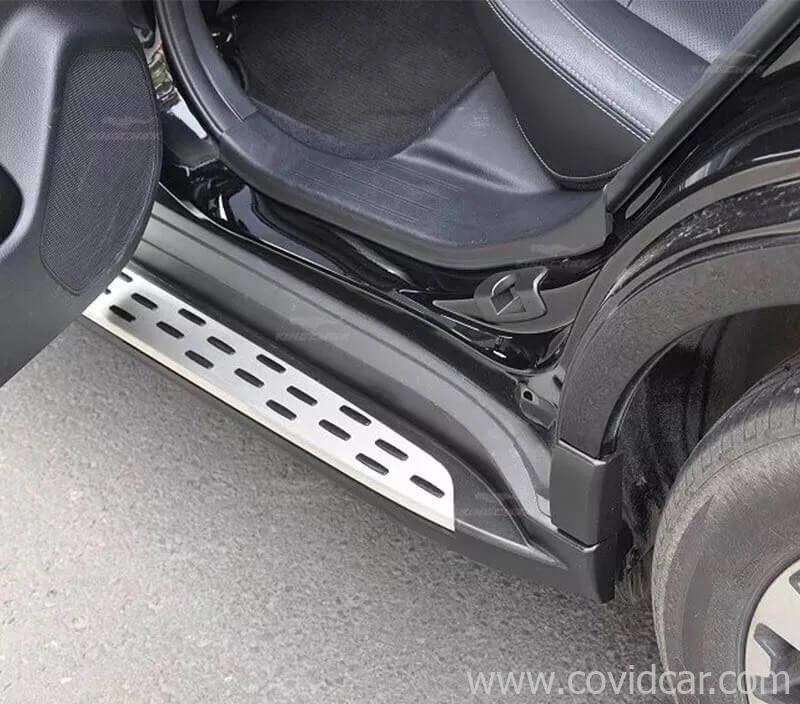 Bậc lên xuống xe Suzuki Ertiga Bậc lên xuống xe Suzuki Ertiga