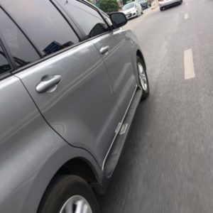 Bậc lên xuống xe Toyota Innova mới nhất 1 Bậc lên xuống xe Toyota Innova mới nhất