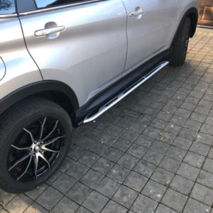 Bậc lên xuống xe Toyota Rush Mobis