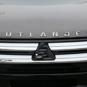 Bộ chữ Outlander độ nắp ca pô