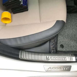 Nep Buoc Chan Chong Xuoc Cua Xe Hyundai Accent 2018 (3)