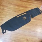 Thảm taplo da vân cacbon Mercedes E Class 2019