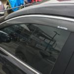 Vè che mưa chỉ mạ Hyundai Elantra