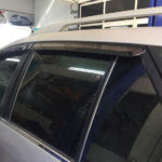 Vè mưa Kia Carens kiểu đen Thái Lan