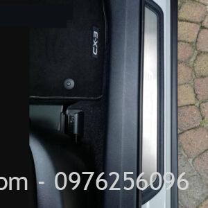 Ốp bậc cửa ngoài ABS cho Mazda CX-3 CX3